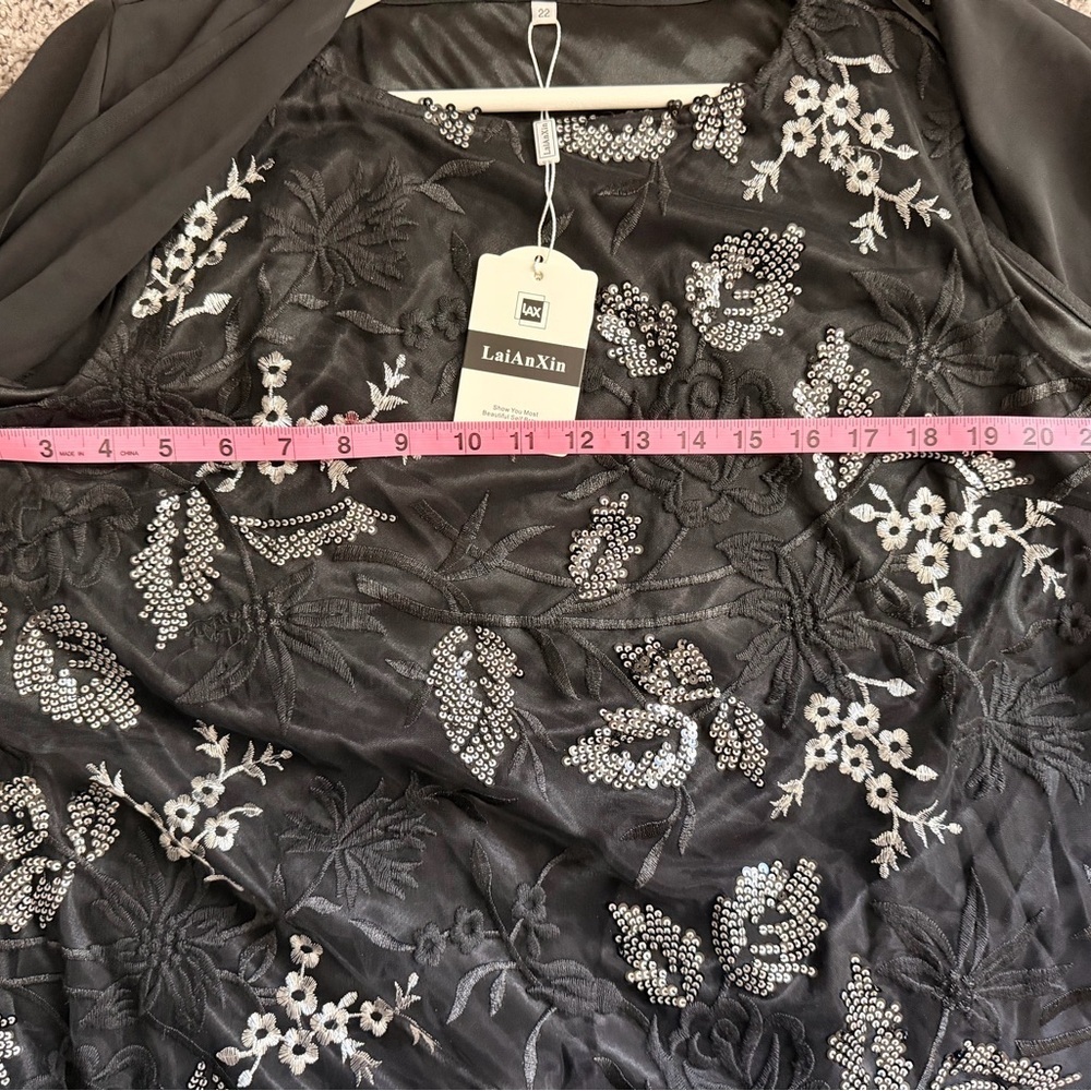 LAX Plus Size 3-Piece Lace Sequin Set | Jacket, Lined Top & Elastic Waist Pants - Picture 8 of 12
